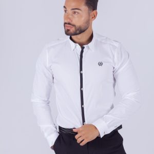 Camisa branca com risca preta SMK