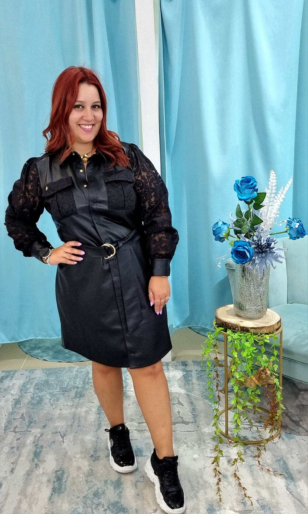 Vestido midi de napa com renda Bigzone