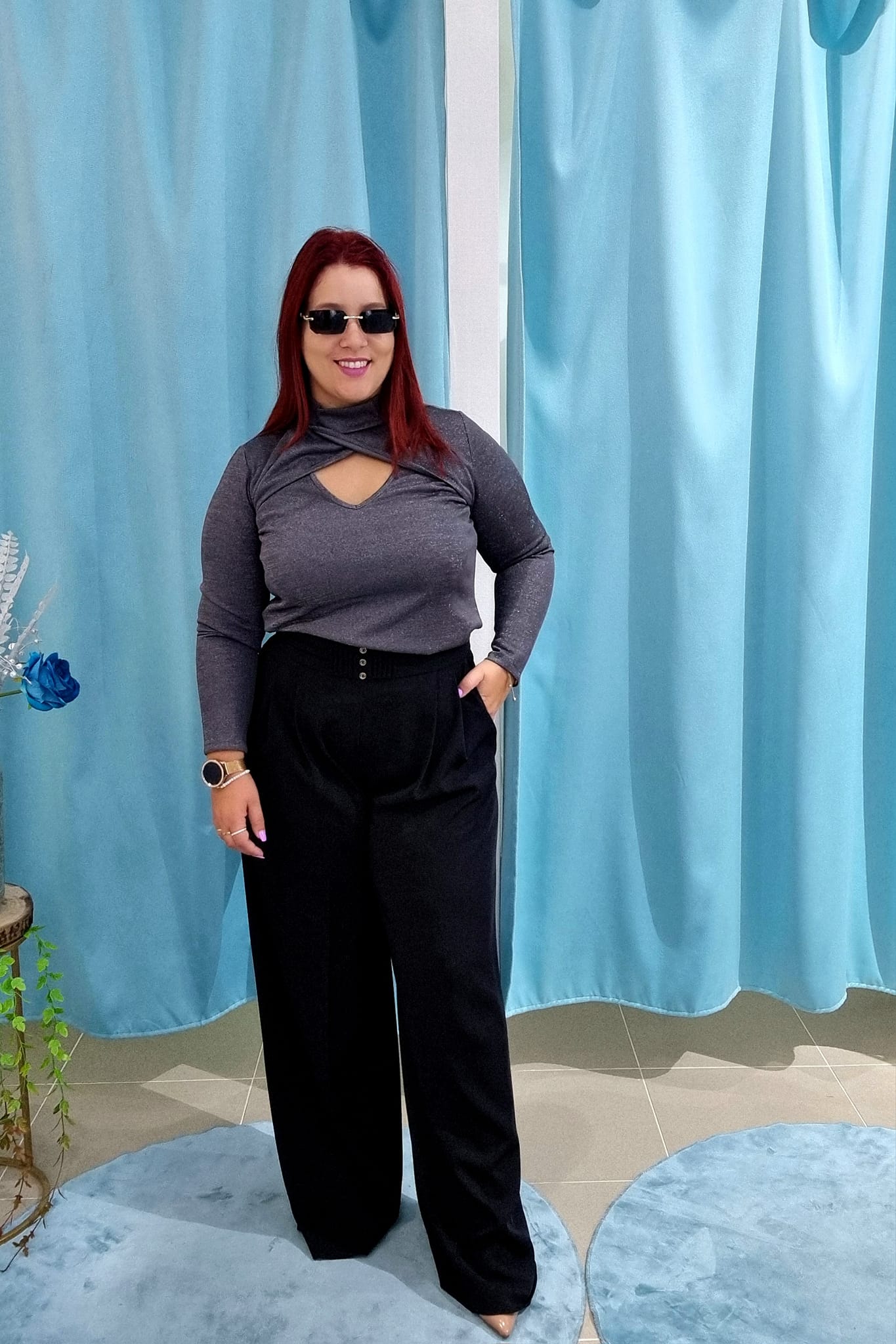 Calça pantalona com pinças na frente Ferrache
