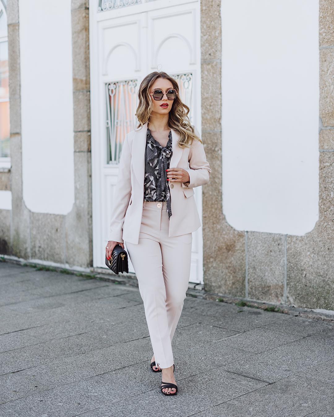 Blazer bege Silvina Campos