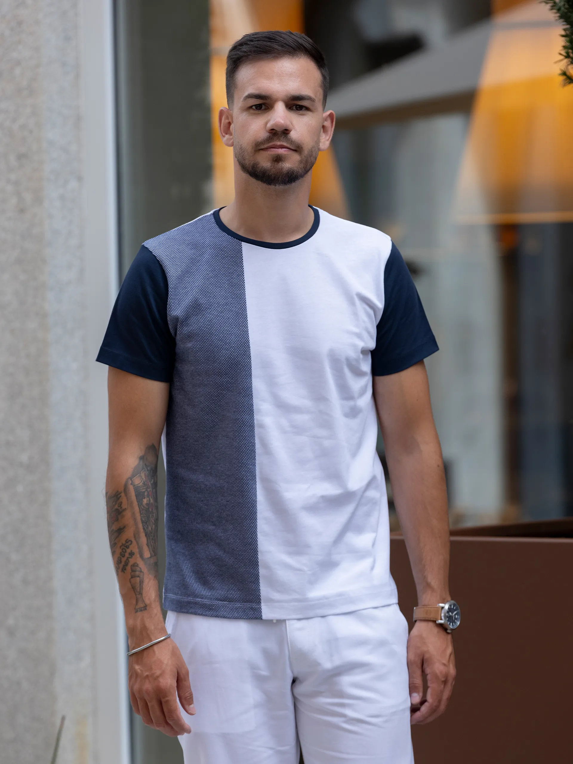 T-shirt branca com azul Seissa