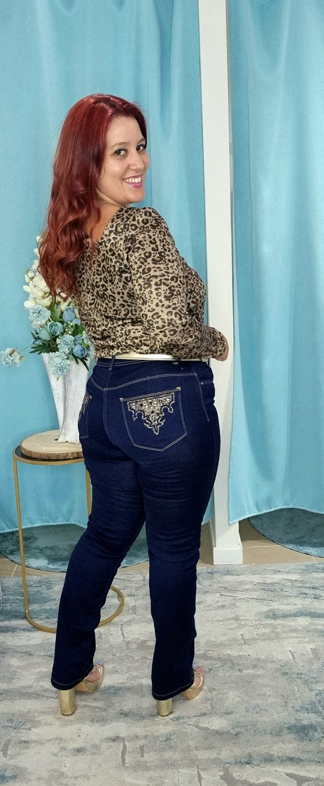 Calça Bigzone com pormenor no bolso