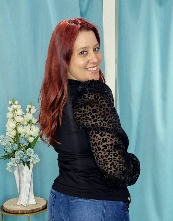 Malha meia gola com manga em tule - Image 2