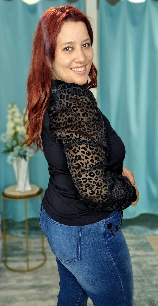 Malha meia gola com manga em tule - Image 3