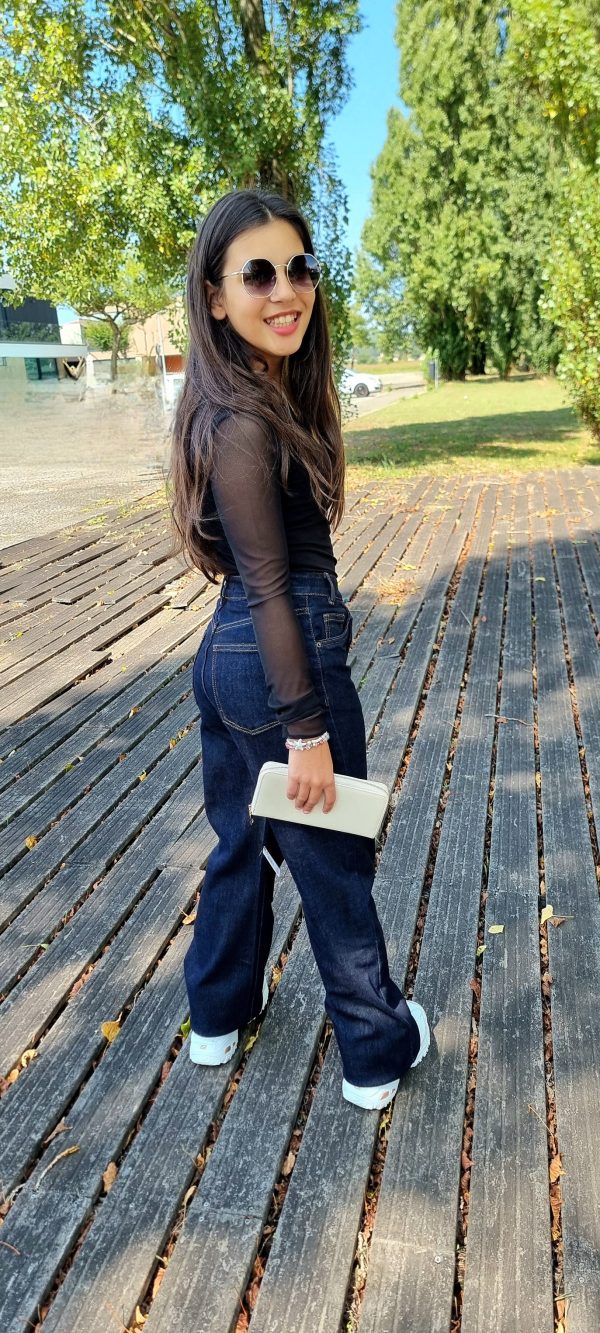 BODY PRETO COM MANGAS TRANSPARENTES - Image 4