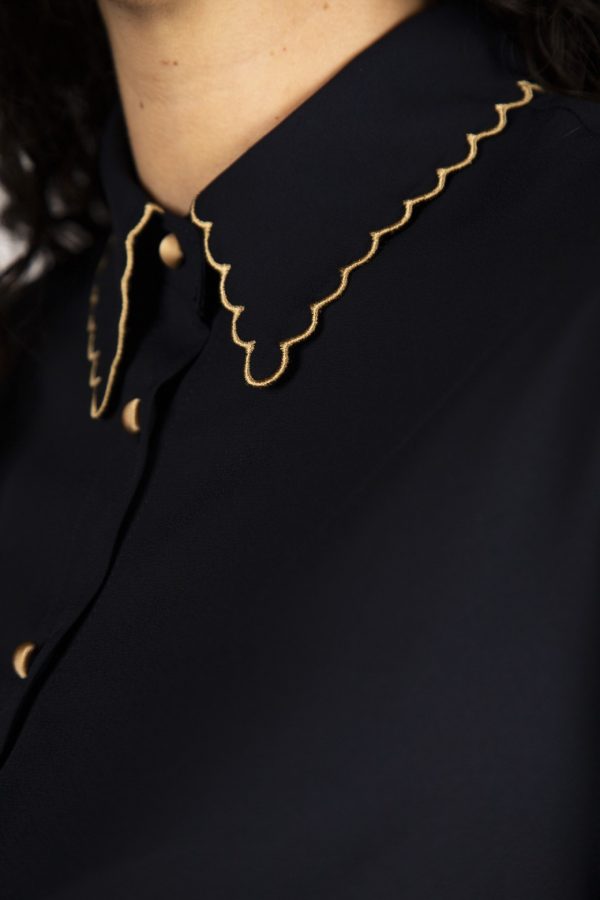 Blusa contrastes dourados - Image 3
